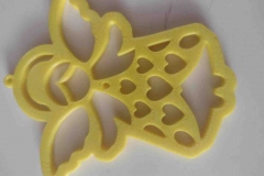 żółty anioł wykonany techniką druku 3D na drukarce 3D